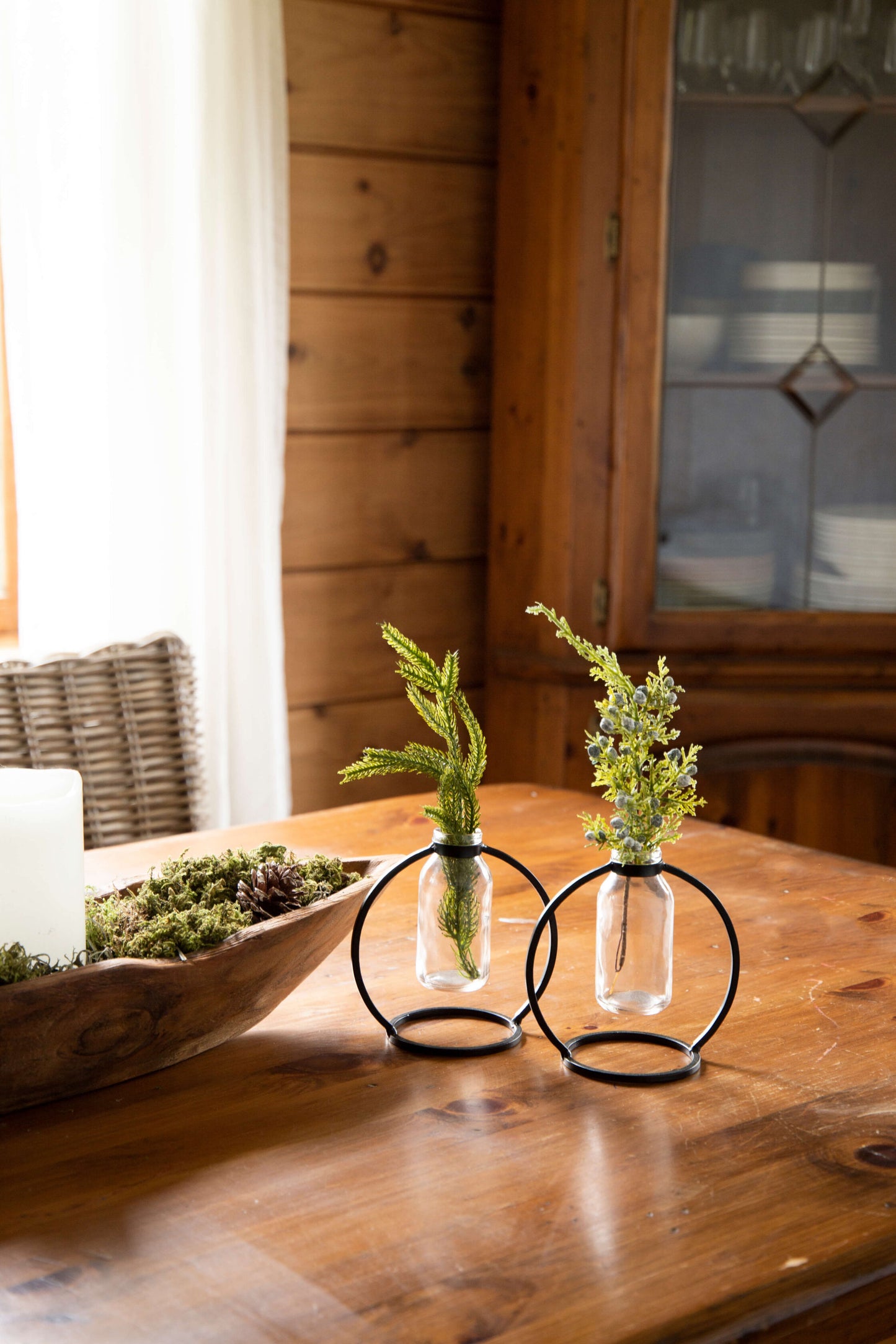 GLASS & METAL VASES