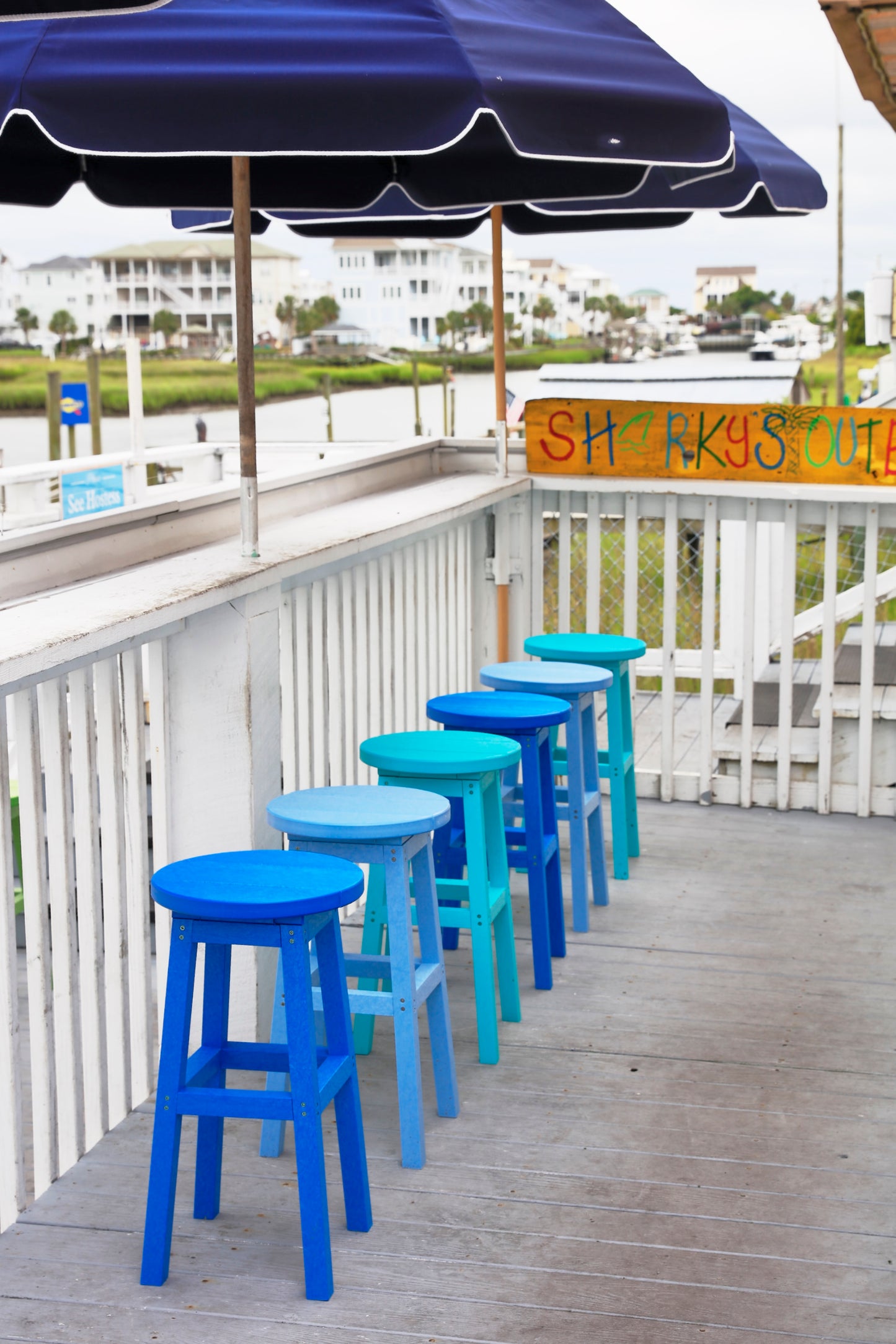 Counter Height Barstool - C21C