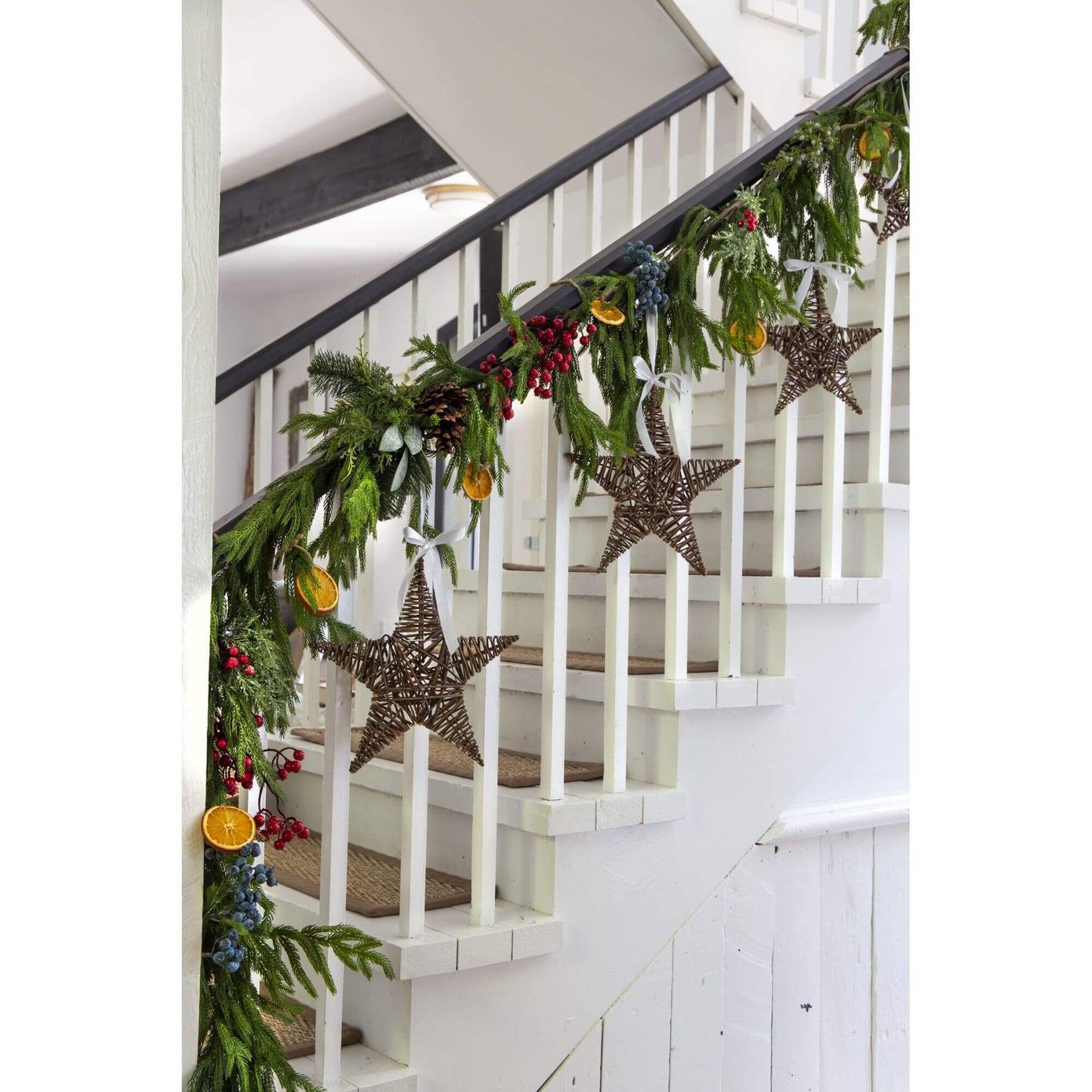 LARGE UNPEELED WILLOW STAR WITH WHITE RIBBON