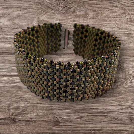 BeadHellion Bracelet Sage & Black