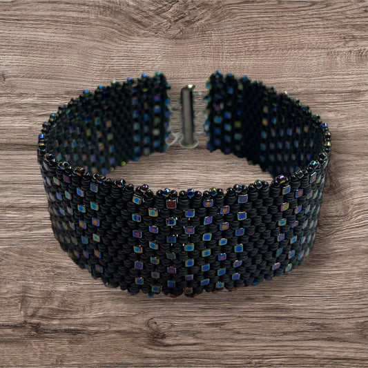 BeadHellion Bracelet Matte & AB Black